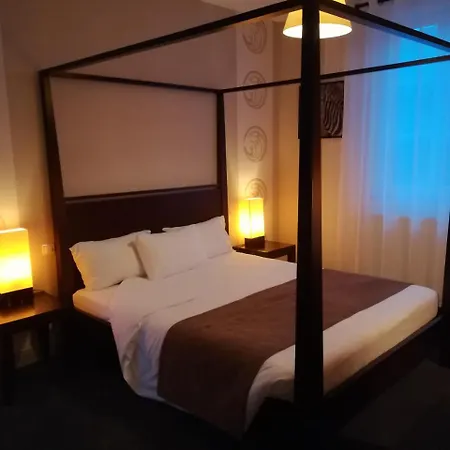 Hotel Cap D'ail 3*