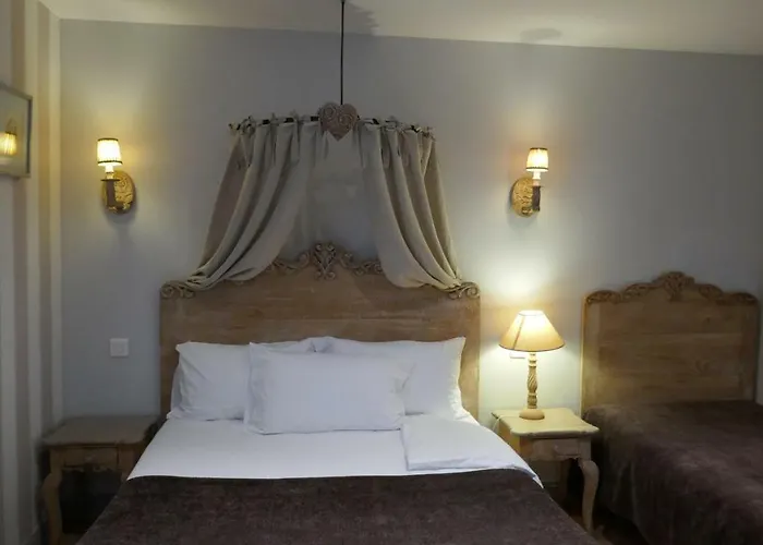 Cap D'ail Szálloda 3*